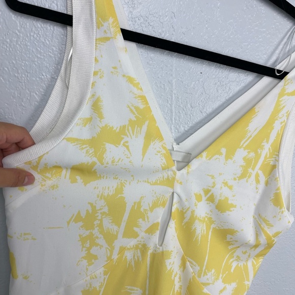 Zara Collection W/B Shift Keyhole Mini Dress White/ Yellow Palm Tree size Medium - Picture 5 of 8